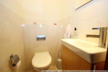 11 G�ste-WC gro�z�gig geschnittenes Einfamilienhaus in gutem Zustand