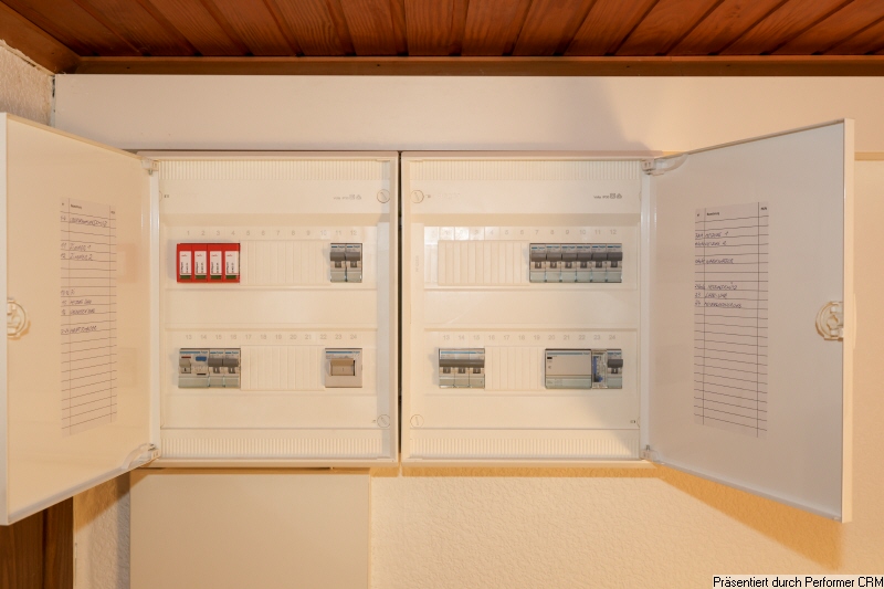 18 Sicherungen Etagenwohnung Hamburg