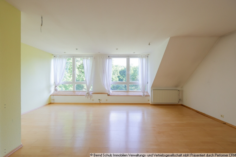 24 Zimmer 1 im 2 OG (2) Reiheneckhaus Hamburg