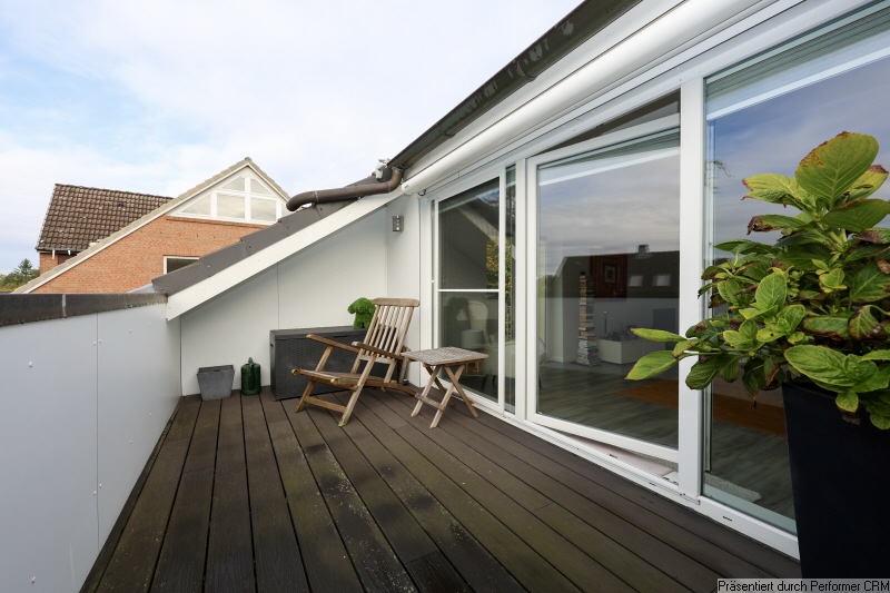 11 Loggia Dachgeschosswohnung Schenefeld