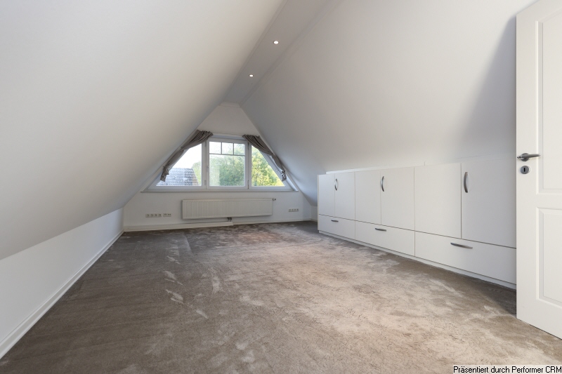 13 Schlafzimmer Dachgeschosswohnung Pinneberg