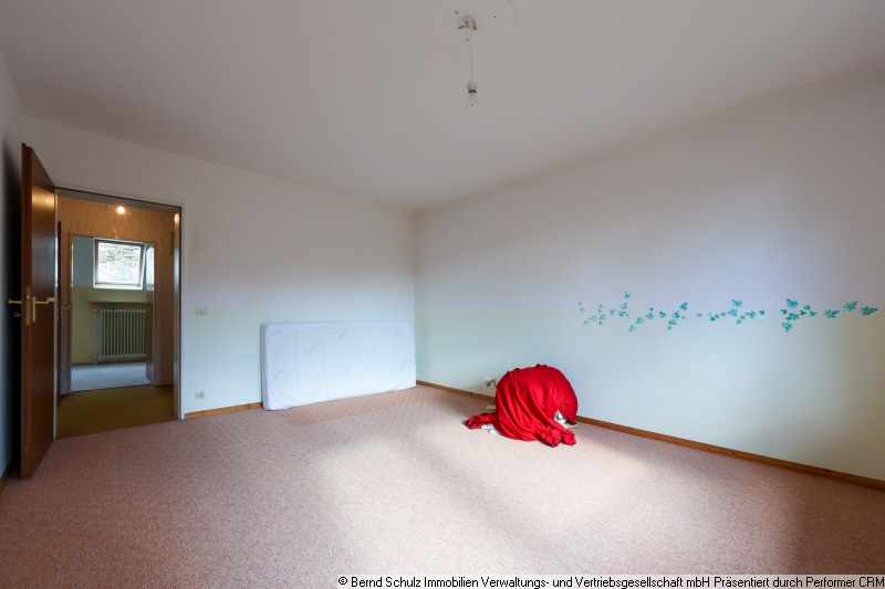 15 Zimmer 1 im 1OG Reiheneckhaus Hamburg