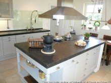 12 Idyllisch am L�tjensee gelegenes Landhaus auf park�hnlichem Grundst�ck mit altem Baumbestand