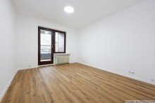 10 Schlafzimmer renovierte 3,5-Zimmer mit 2 Balkonen