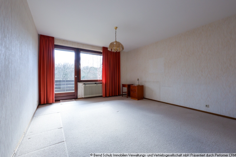 16 Zimmer 2 im 1 OG Reiheneckhaus Hamburg