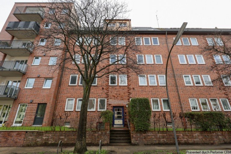 01 Objektansicht Vorne Hamburg Dachgeschosswohnung Modernes Wohnen unter dem Dach - 5-Zi-DG-Wohnung f�r WG oder Co-Living im KfW-40-Standard