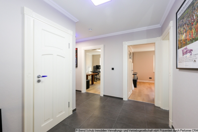 12 Flur Etagenwohnung Hamburg