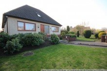 IMG_6800 gro�z�gig geschnittenes Einfamilienhaus in gutem Zustand