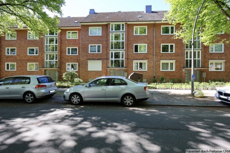 01 Objektansicht Vorderseite Hamburg Etagenwohnung Gut geschnittene 2-Zimmer-Eigentumswohnung mit Balkon