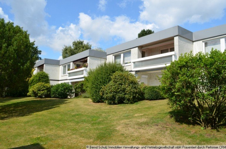 DSC_Hausansicht Hamburg Erdgeschosswohnung Gro�z�gige Erdgeschosswohnung nahe des Botanischen Gartens