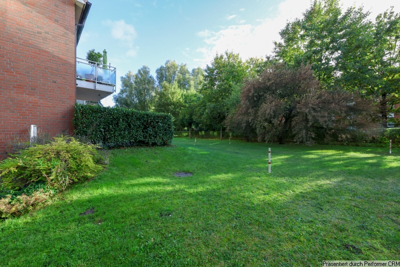 24 Garten seitlich Erdgeschosswohnung Schenefeld