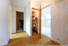 13 Diele OG Gro�z�giges Endreihenhaus mit direktem Zugang zum Volkspark
